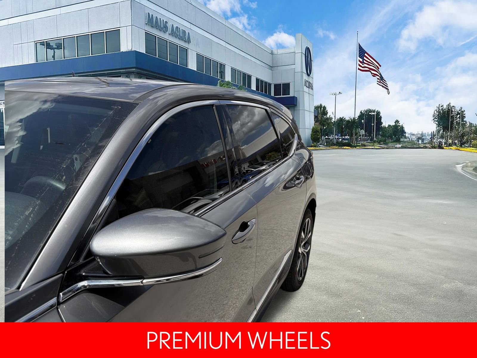 Used 2024 Acura MDX SH-AWD w/ Technology Package image 19