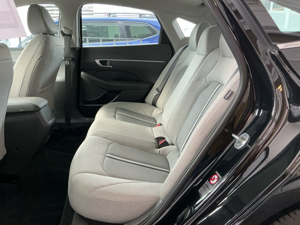 Used 2021 Hyundai Sonata SE w/ Cargo Package FWD image 31