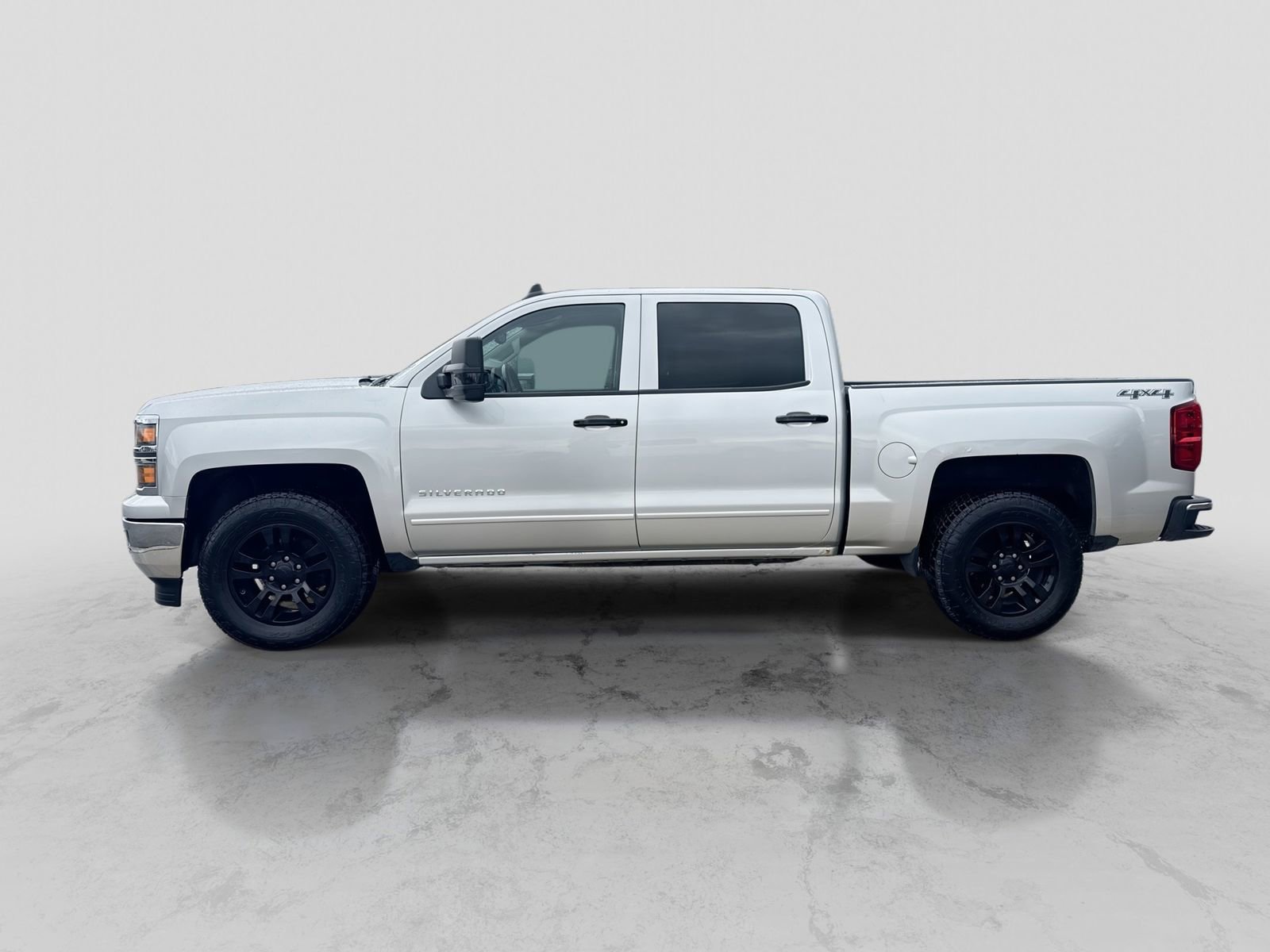 Used 2015 Chevrolet Silverado 1500 LT AWD/4WD image 3