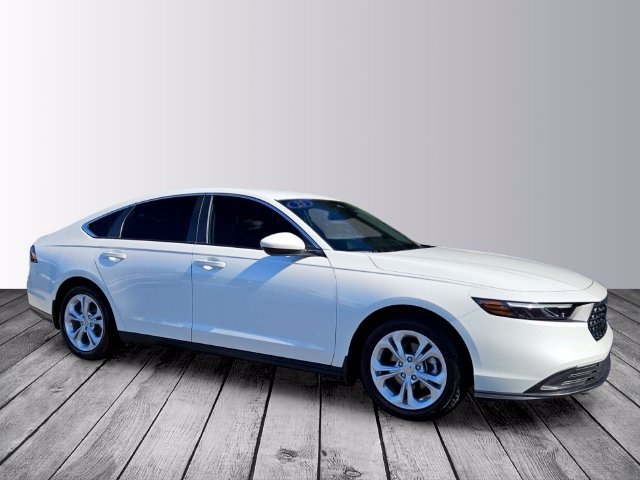 Certified 2025 Honda Accord LX image 7