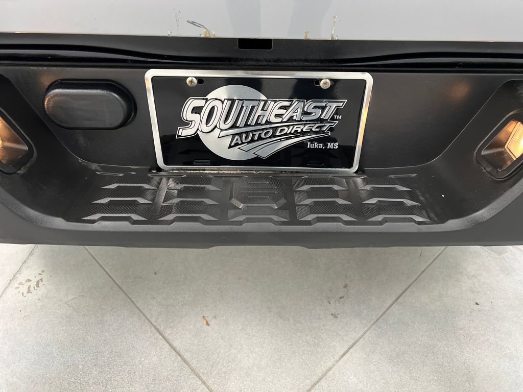 Used 2016 Toyota Tacoma SR image 27