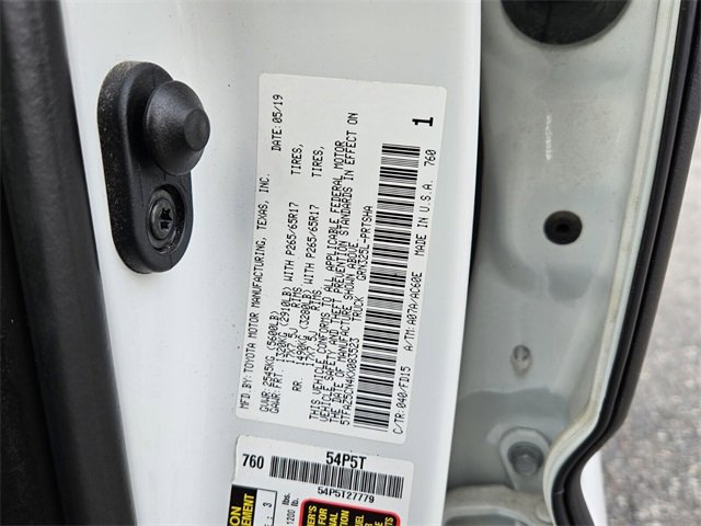 Used 2019 Toyota Tacoma TRD Sport image 8