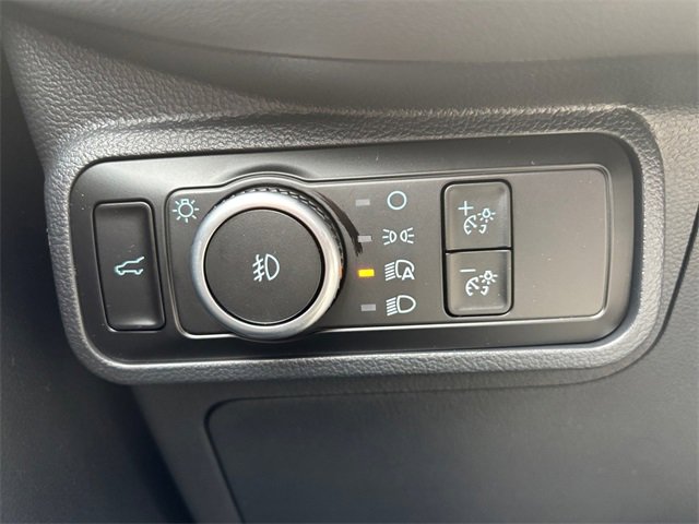 New 2025 Ford Explorer Active w/ Active Comfort Package image 17