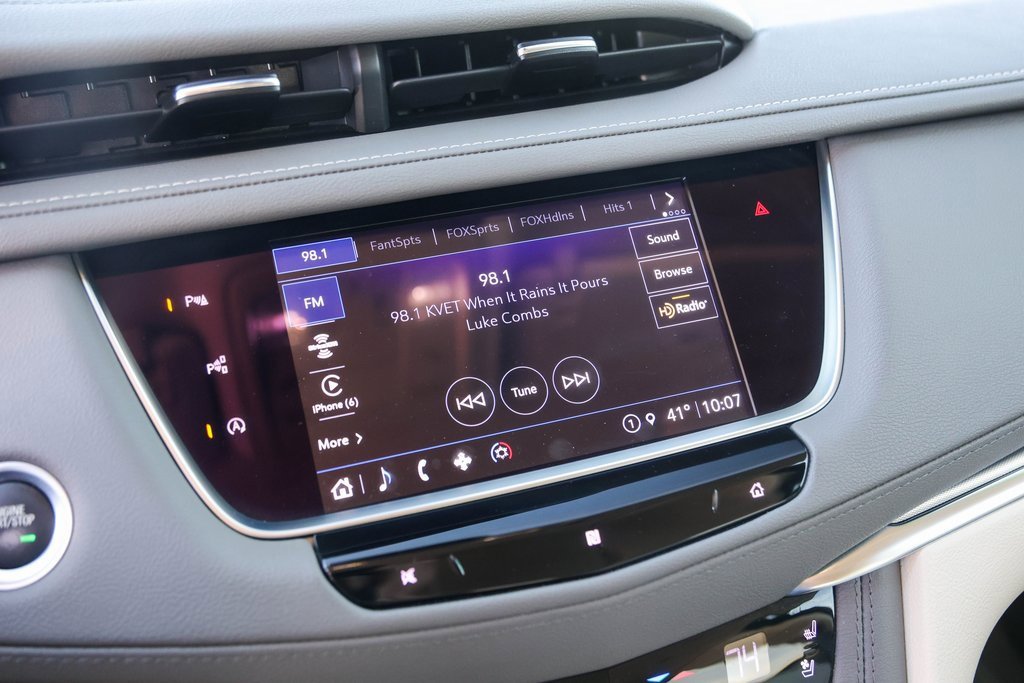 Certified 2021 Cadillac XT5 Premium Luxury image 16