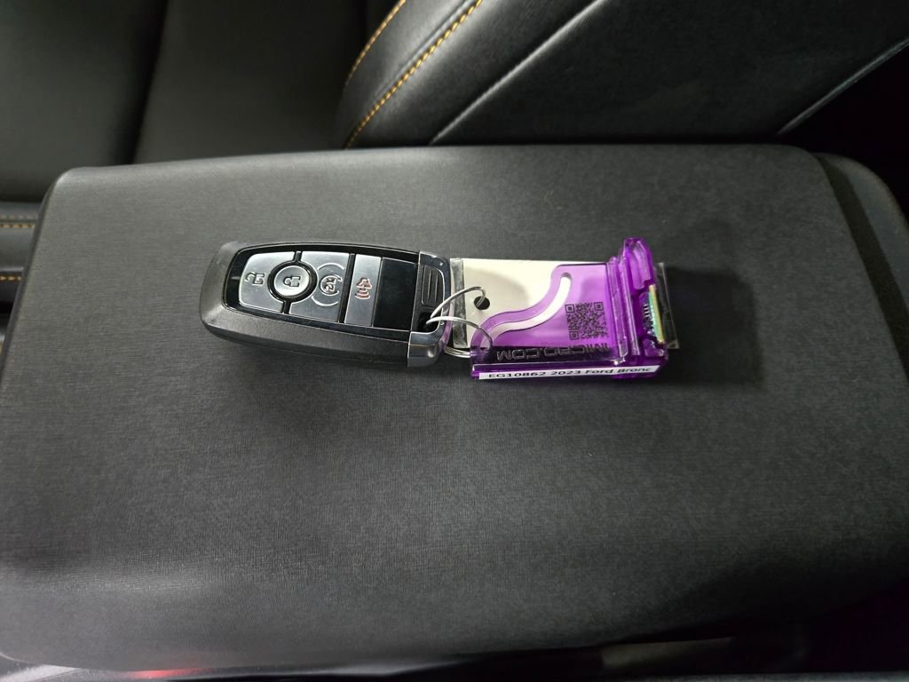 Used 2023 Ford Bronco Badlands image 31