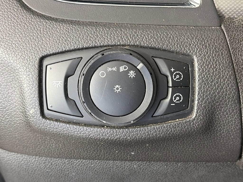 Used 2011 Ford Edge SEL AWD/4WD image 22