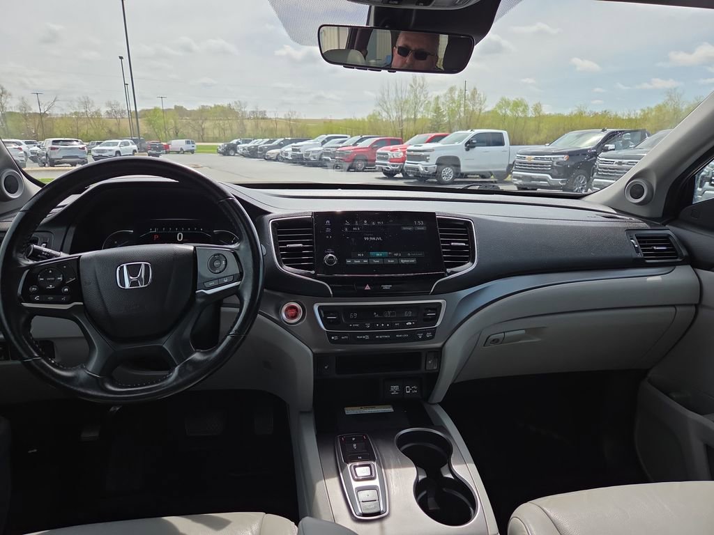 Used 2021 Honda Pilot Special Edition image 10