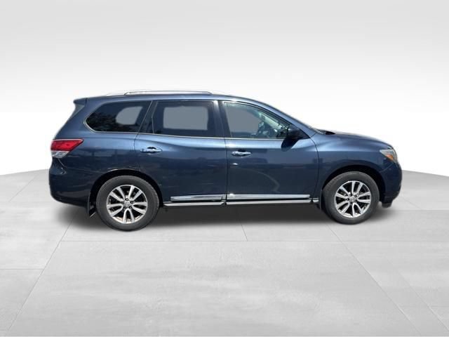 Used 2014 Nissan Pathfinder SL w/ SL Premium Package AWD/4WD image 8