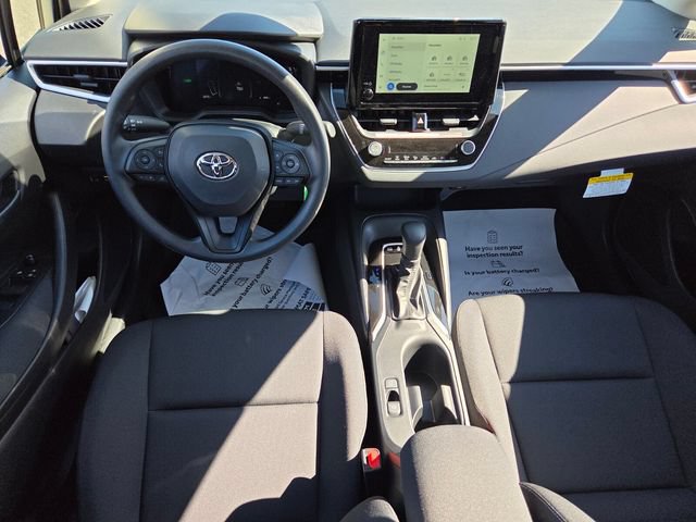 Used 2026 Toyota Corolla LE FWD image 8