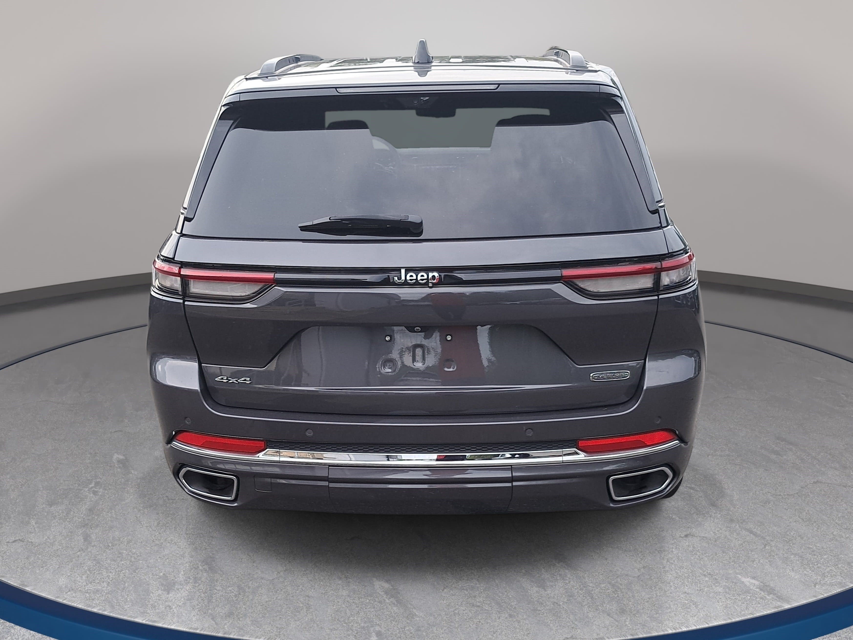 Used 2023 Jeep Grand Cherokee Overland w/ Adv Protech Group III AWD/4WD image 6