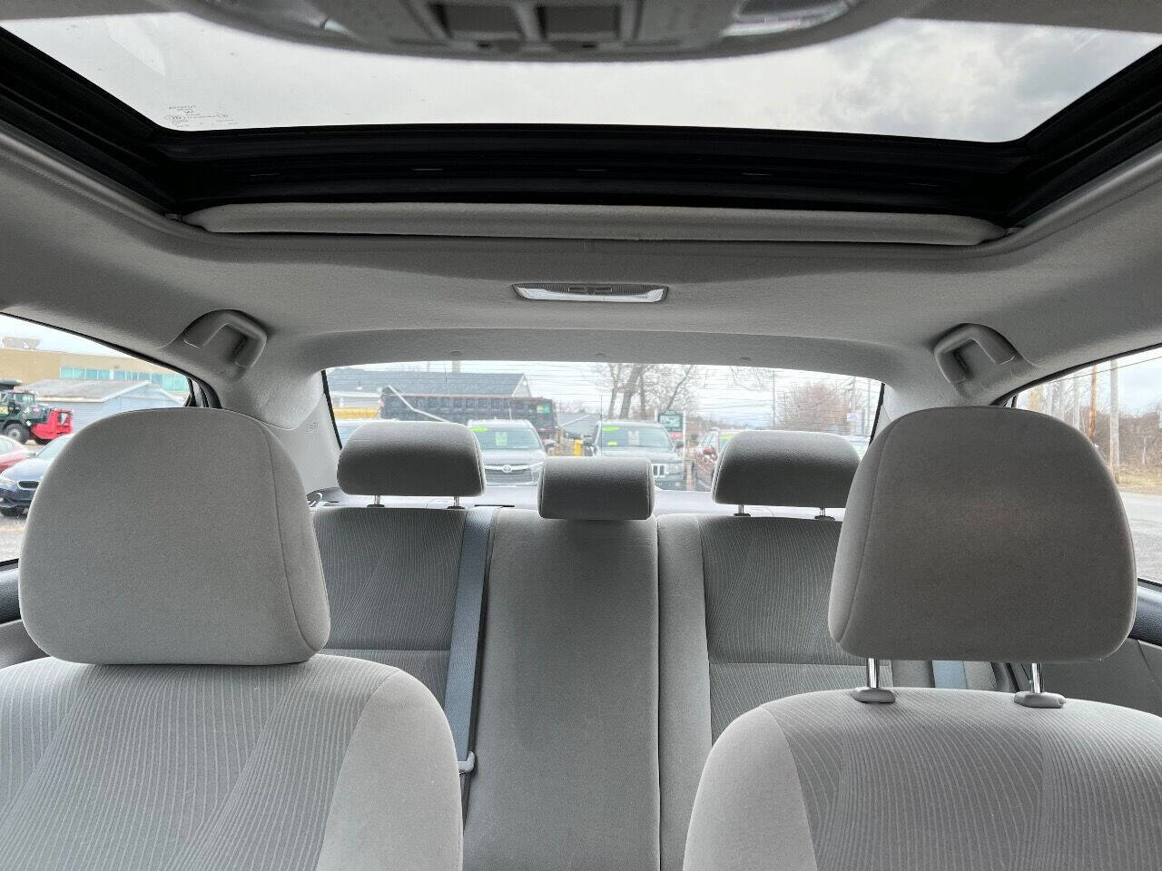 Used 2013 Toyota Corolla LE w/ Premium Pkg image 29