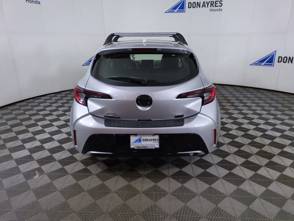 Used 2023 Toyota Corolla XSE FWD image 4