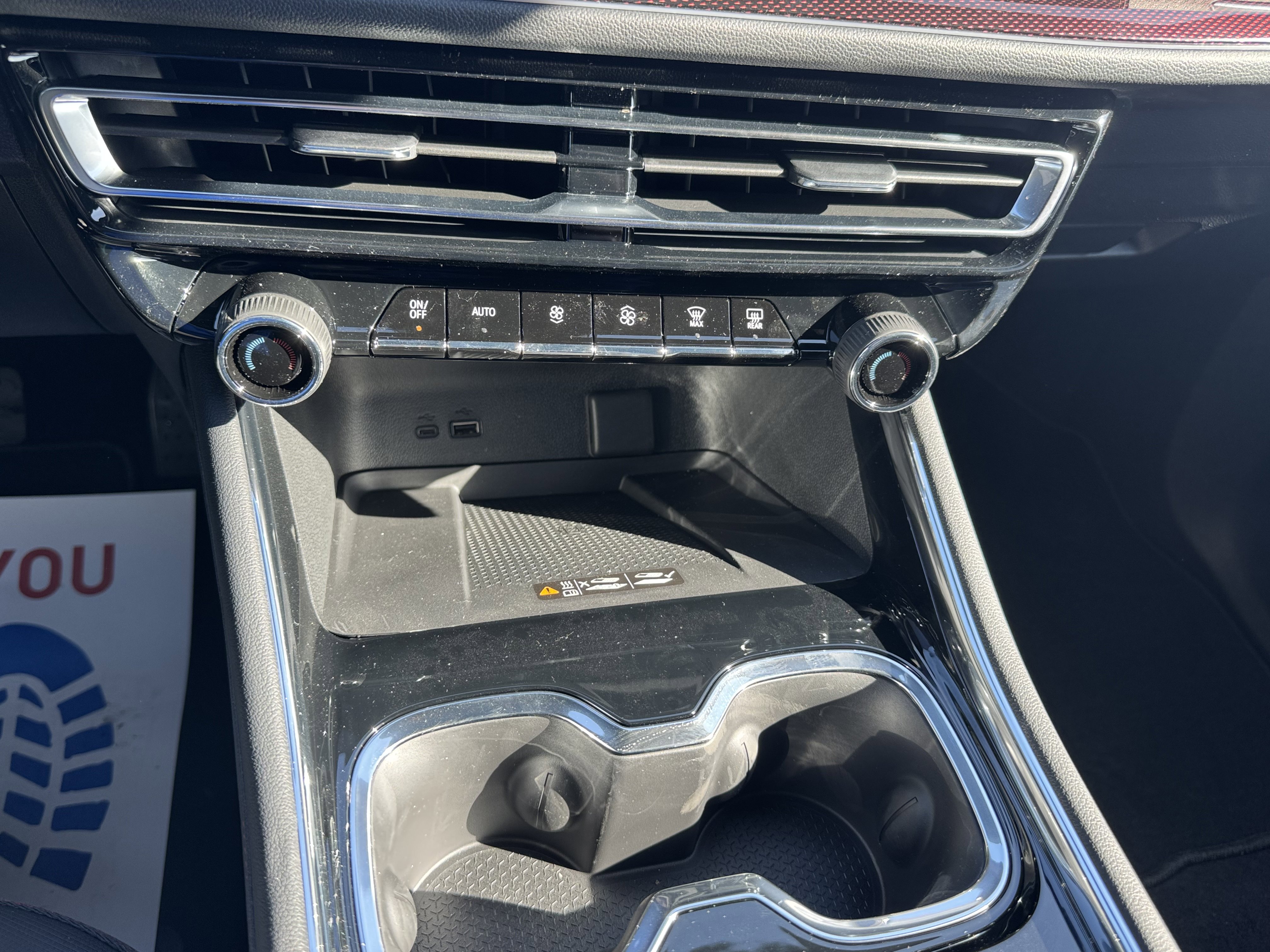 New 2026 Chevrolet Traverse RS image 25