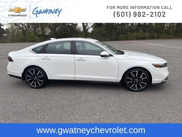 Used 2023 Honda Accord Touring image 4