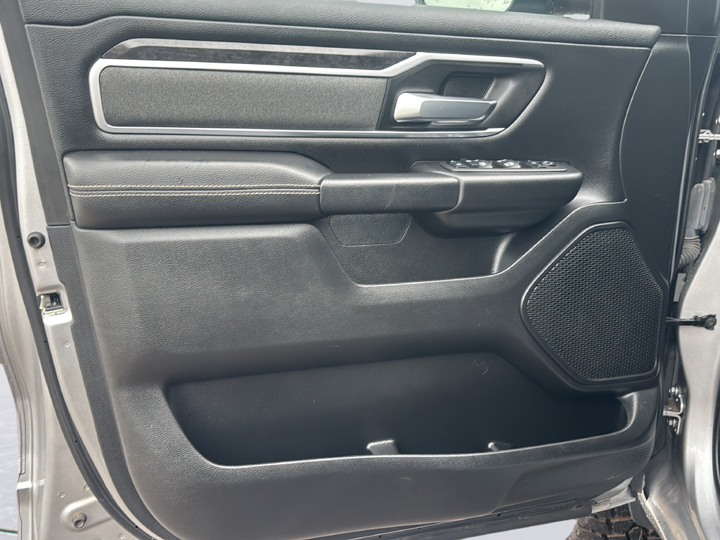 Used 2022 RAM 1500 Big Horn AWD/4WD image 19
