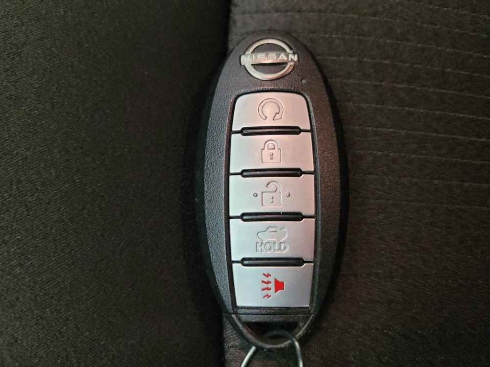 Used 2024 Nissan Altima 2.5 SV image 32