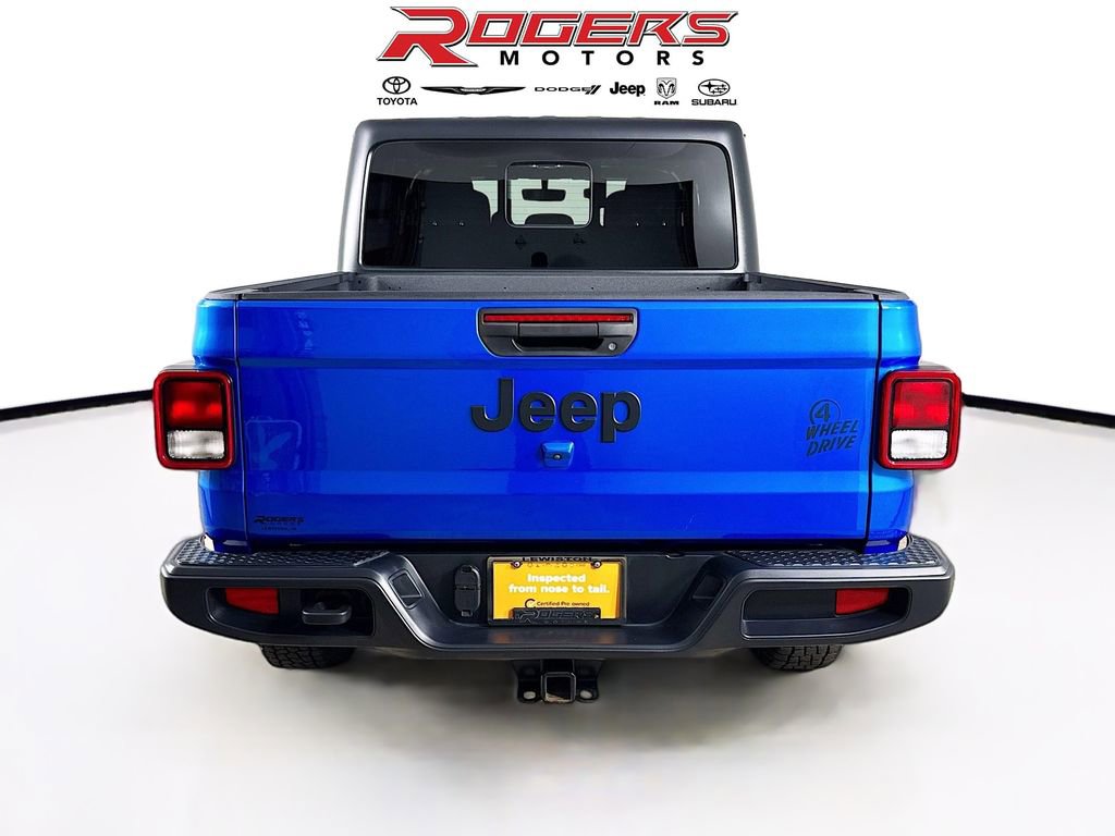 Certified 2021 Jeep Gladiator Willys image 7