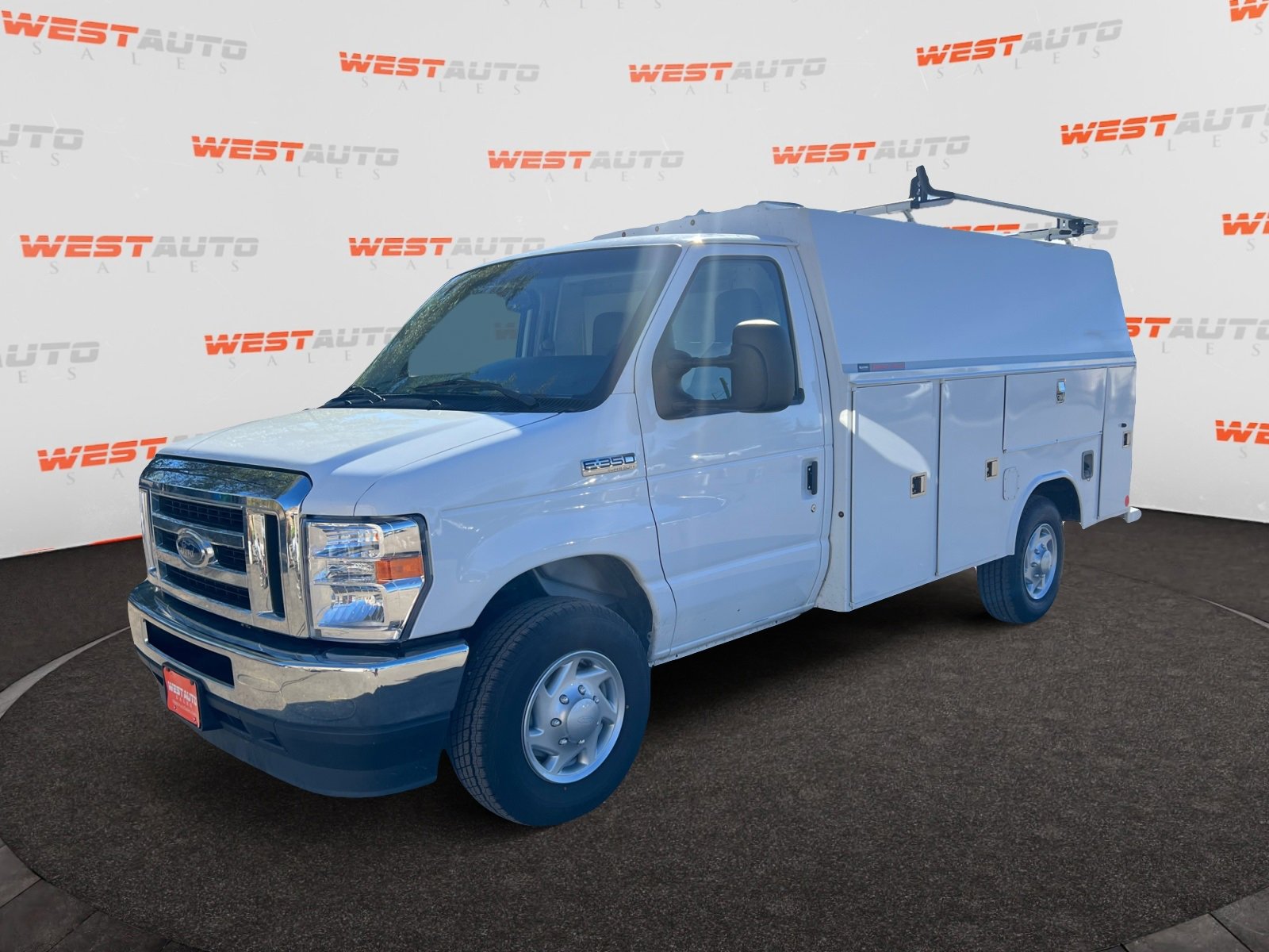 Used 2023 Ford E-350 and Econoline 350 Super Duty w/ Power Windows & Locks Group