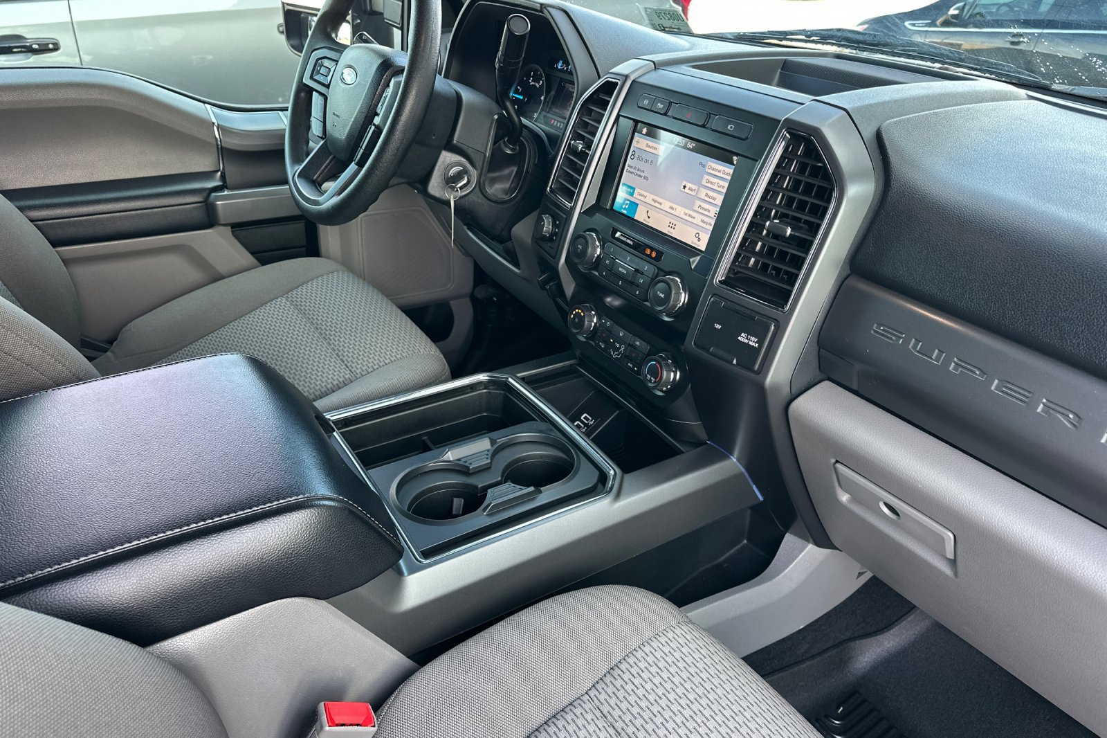 Used 2019 Ford F250 XLT w/ XLT Premium Package image 15