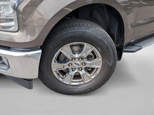Used 2017 Ford F150 XLT w/ Equipment Group 302A Luxury AWD/4WD image 10