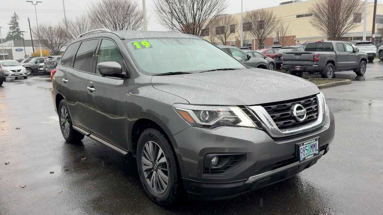 Used 2019 Nissan Pathfinder SL image 5