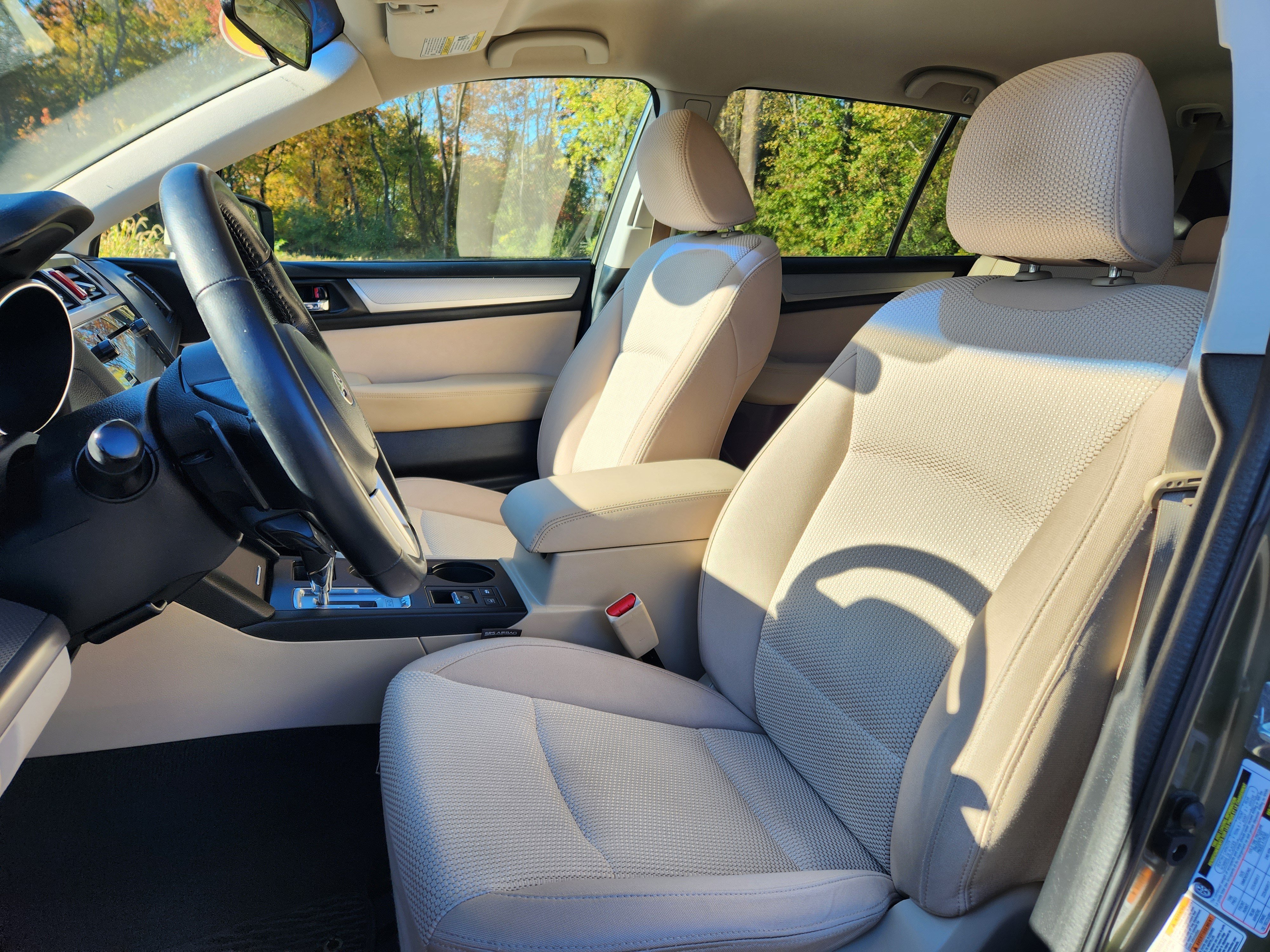 Used 2016 Subaru Outback 2.5i Premium AWD/4WD image 10
