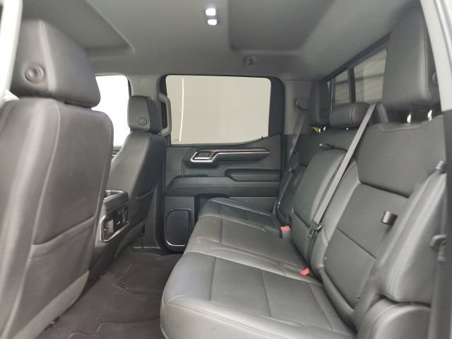 Used 2024 GMC Sierra 1500 SLT AWD/4WD image 10