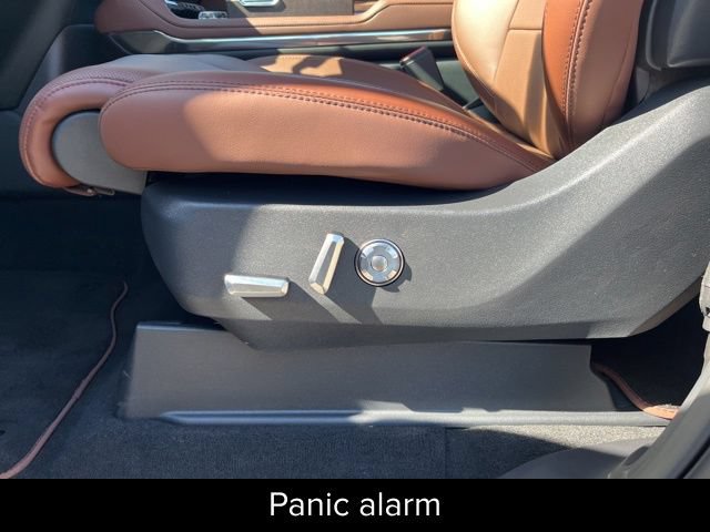 New 2026 Lincoln Navigator L Reserve AWD/4WD image 21