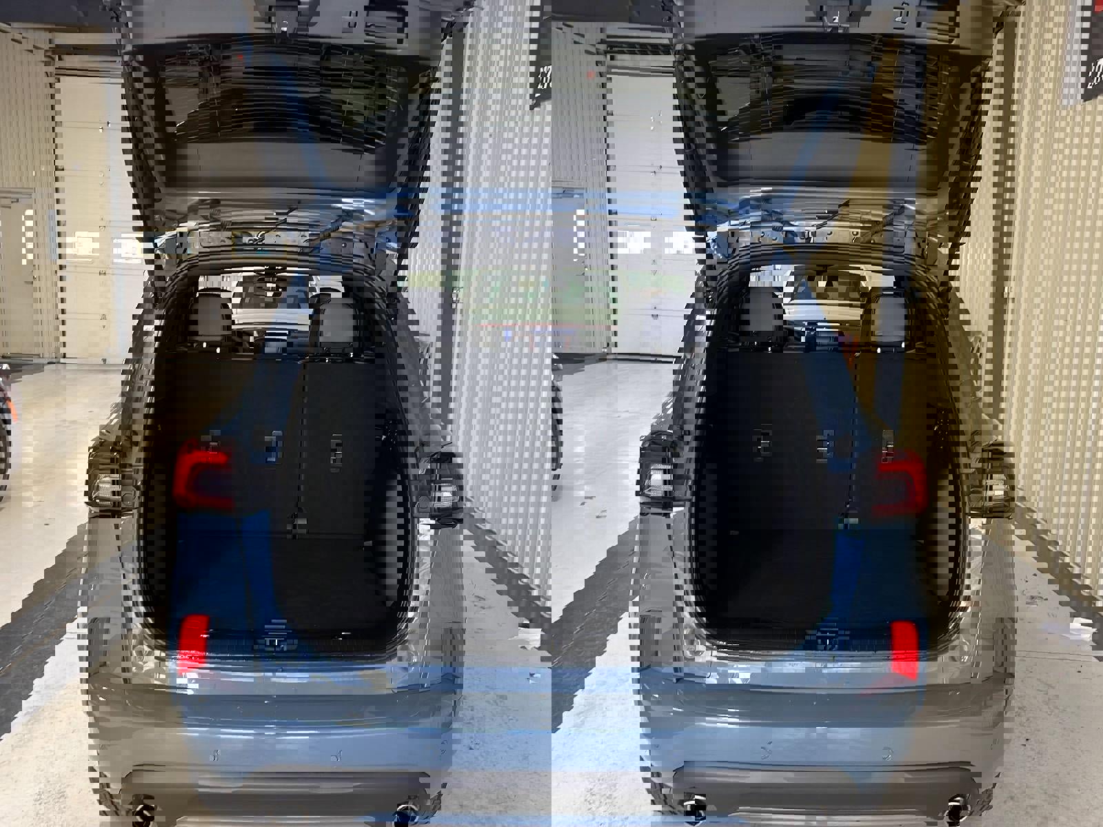 Used 2023 Ford Escape ST-Line w/ Tech Pack #1 image 9