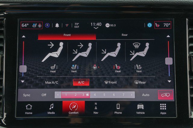 Used 2024 Dodge Durango GT RWD image 16