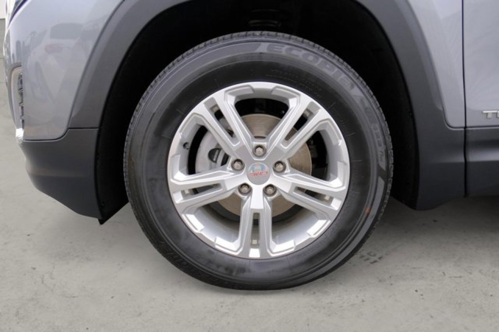 Used 2020 GMC Terrain SLE w/ Driver Convenience Package image 10