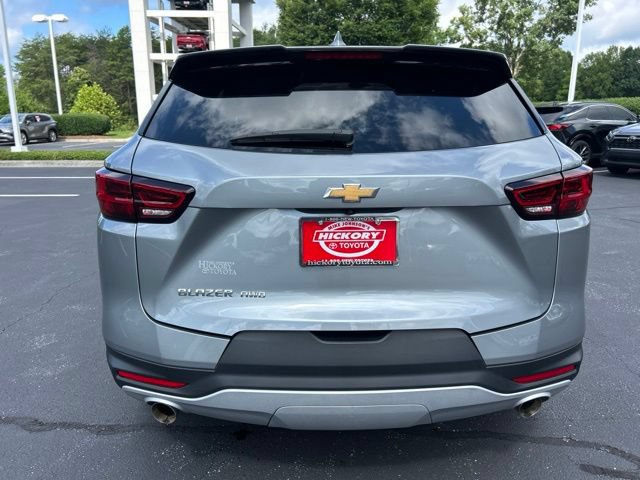 Used 2025 Chevrolet Blazer LT AWD/4WD image 8