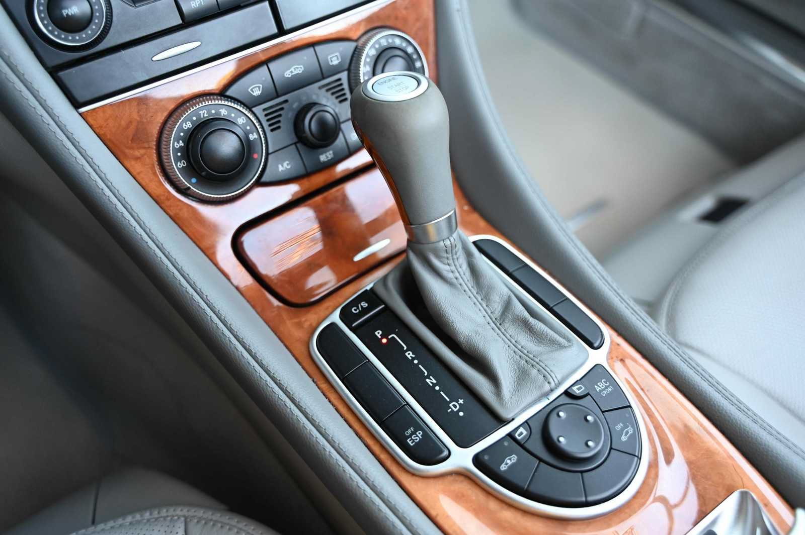 Used 2007 Mercedes-Benz SL 550 image 20