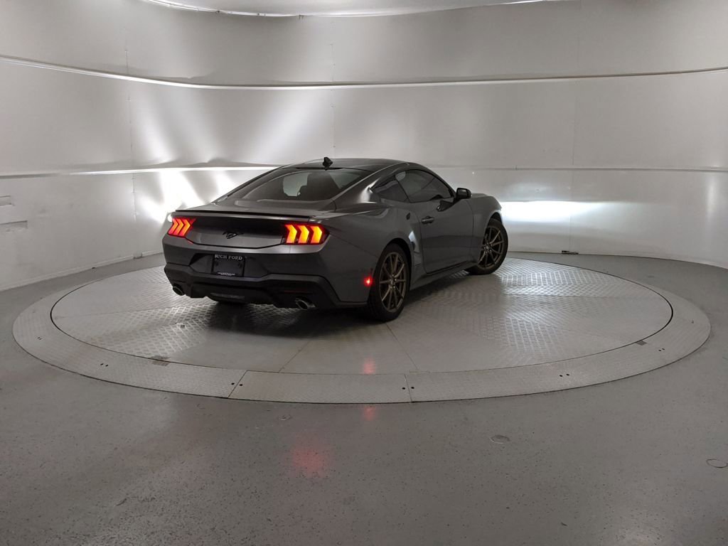 New 2025 Ford Mustang Coupe image 3