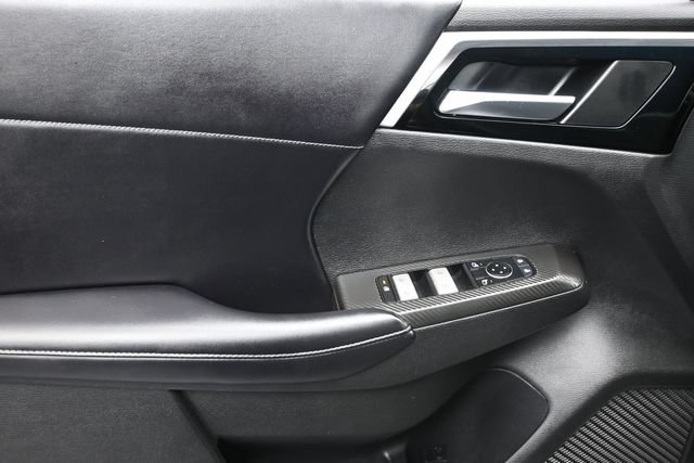 Used 2022 Mitsubishi Outlander SE AWD/4WD image 7