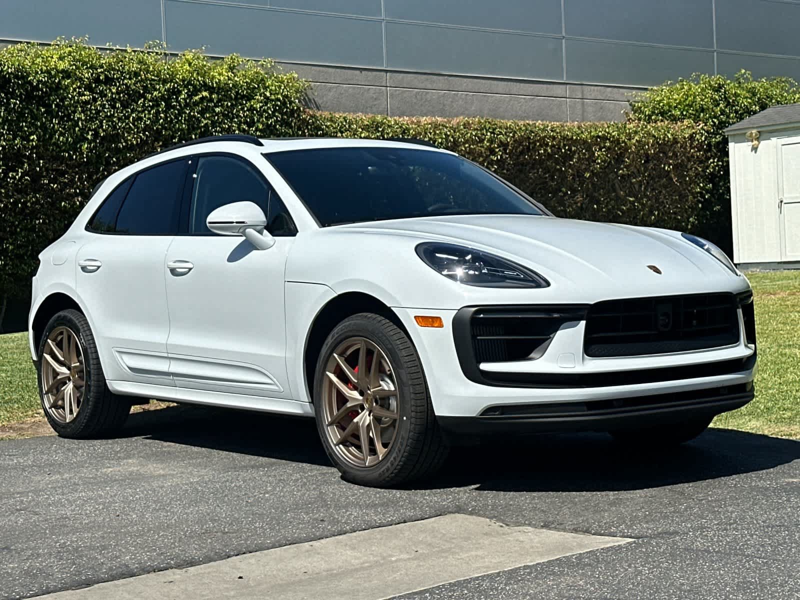New 2026 Porsche Macan S AWD/4WD image 10