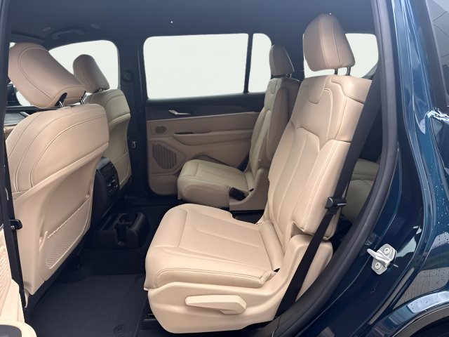 New 2026 Jeep Grand Cherokee L Limited AWD/4WD image 27