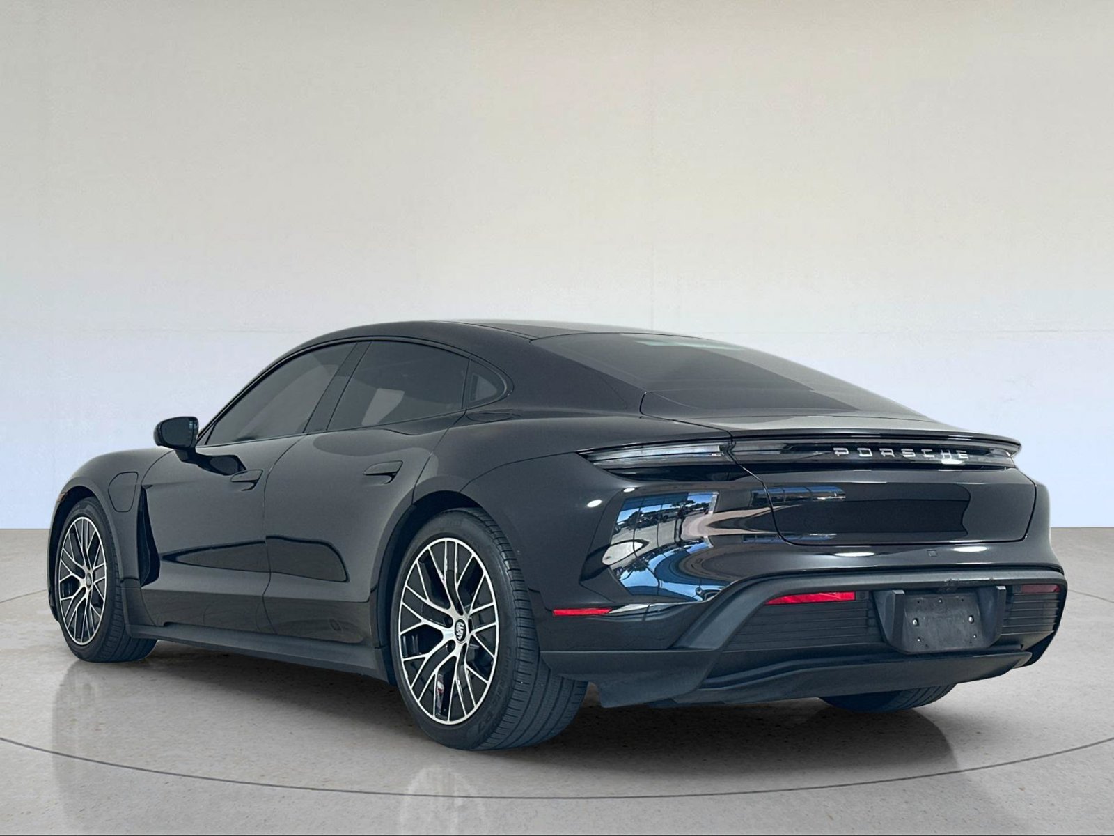 Certified 2024 Porsche Taycan w/ Premium Package RWD image 3