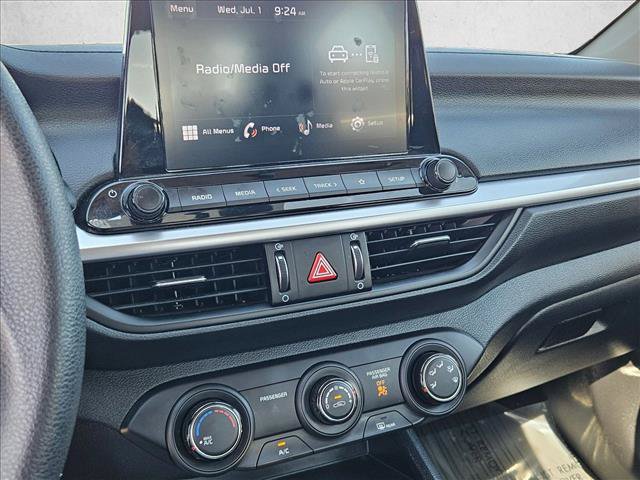 Used 2024 Kia Forte LXS w/ LXS Technology Package FWD image 14