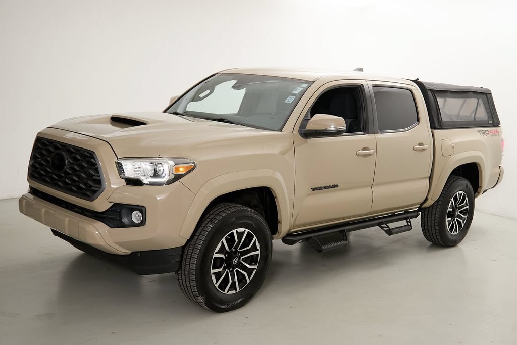 Used 2020 Toyota Tacoma TRD Sport AWD/4WD image 6