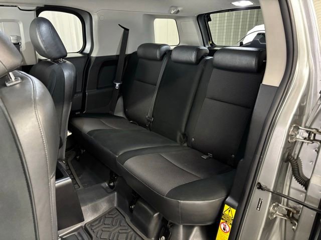 Used 2010 Toyota FJ Cruiser 4WD image 12