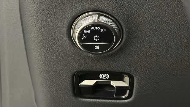 Certified 2026 Mercedes-Benz GLC 300 4MATIC image 16