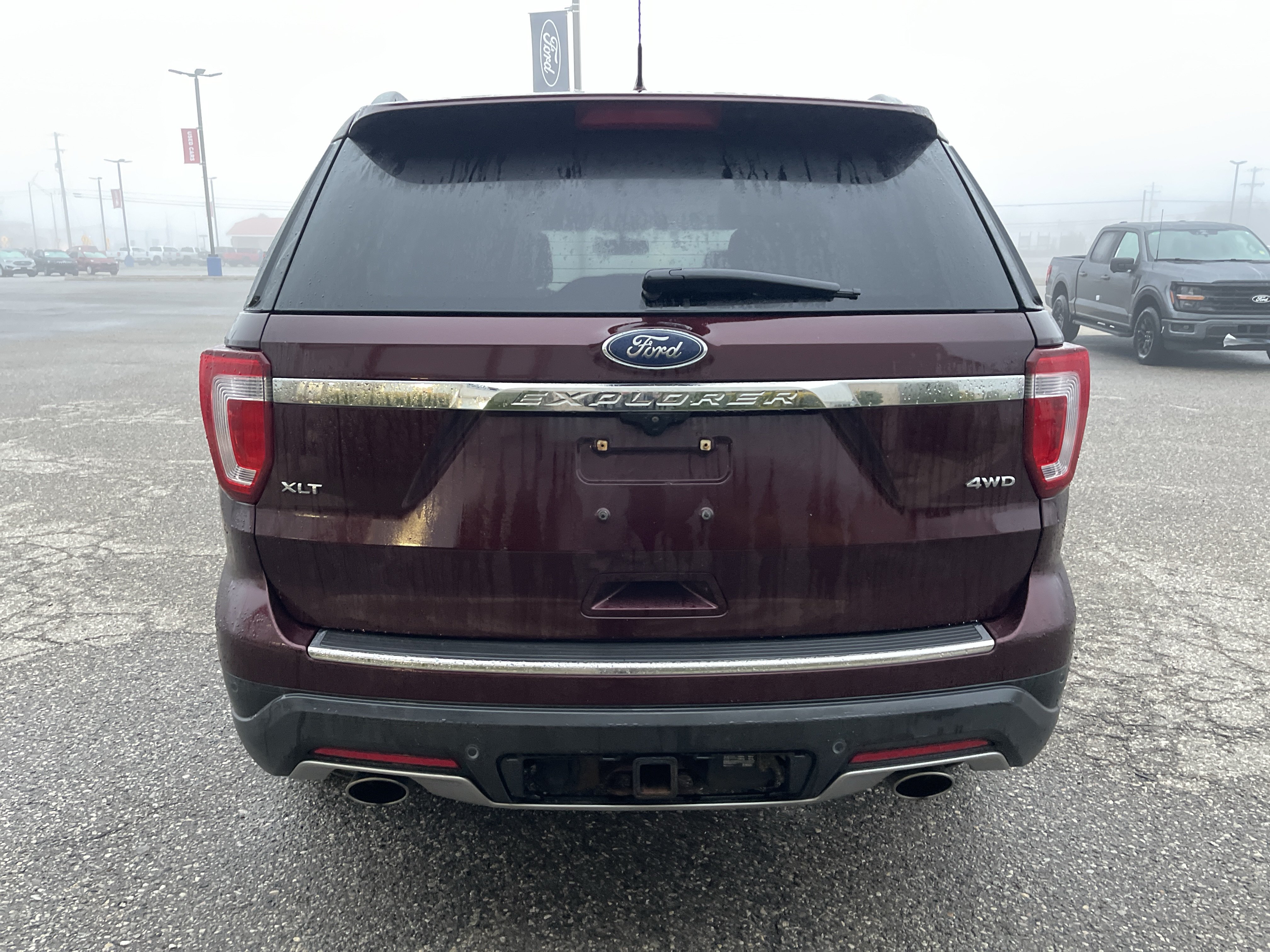 Used 2018 Ford Explorer XLT w/ Equipment Group 201A AWD/4WD image 5