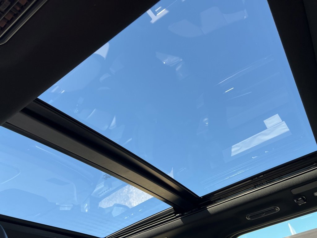 New 2026 Lincoln Navigator Reserve image 39