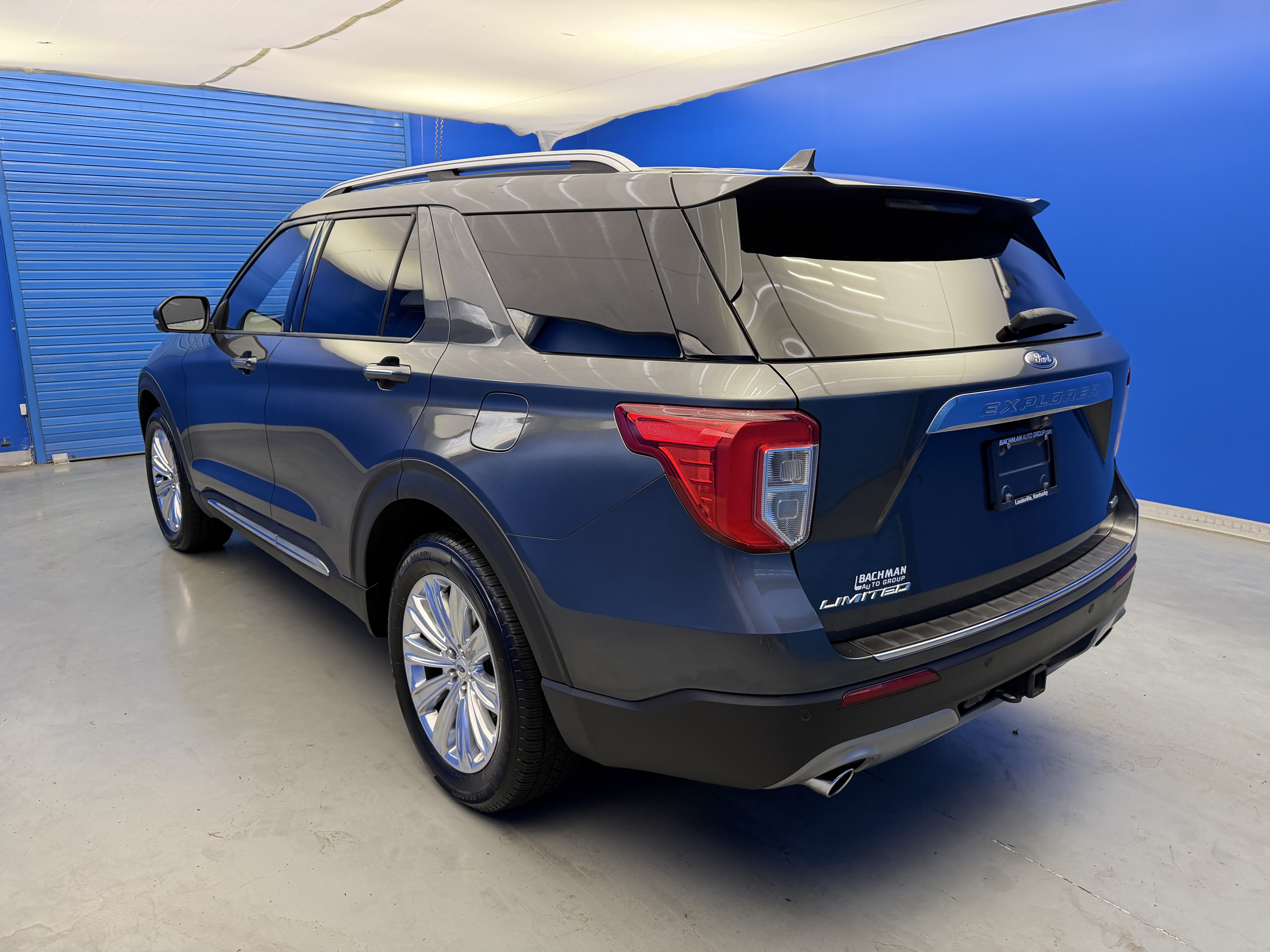 Used 2020 Ford Explorer Limited w/ Class III Trailer Tow Package AWD/4WD image 5
