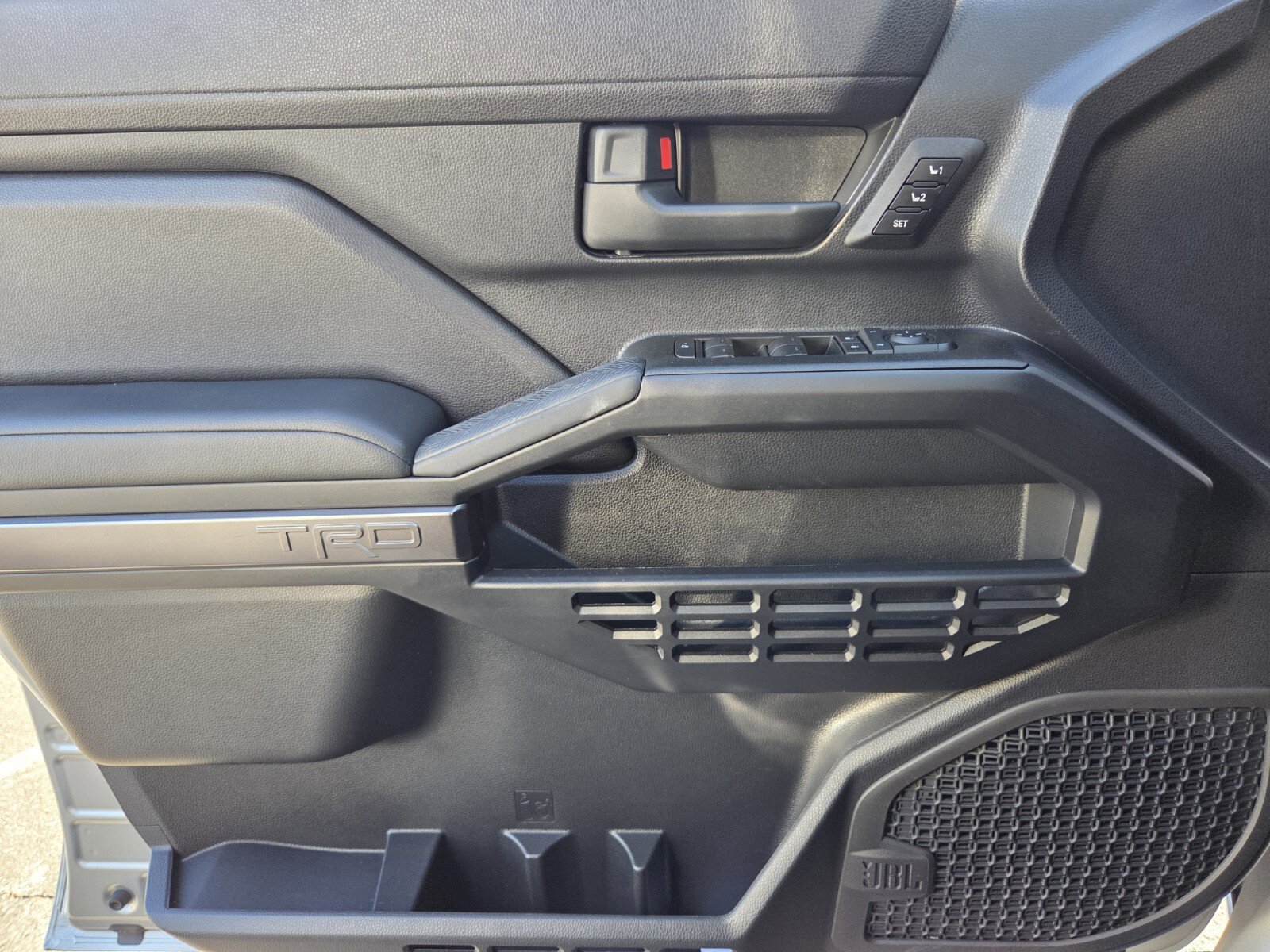 Used 2025 Toyota 4Runner TRD Off-Road Premium image 20