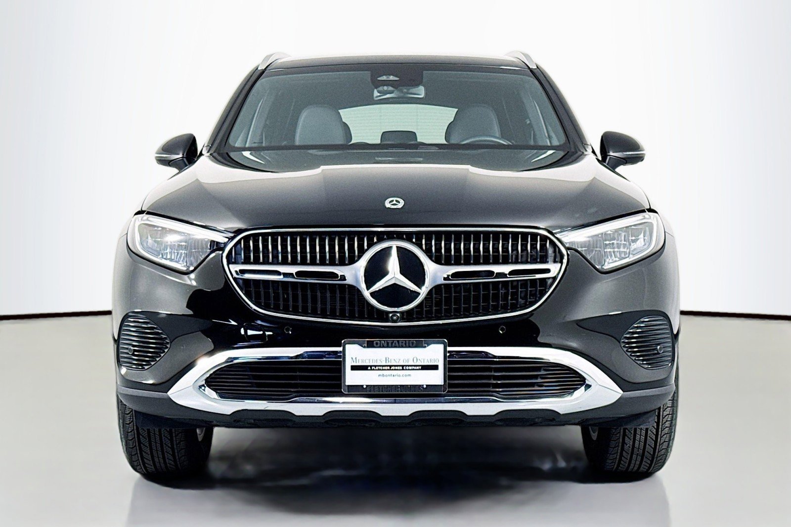 Certified 2026 Mercedes-Benz GLC 300 image 2