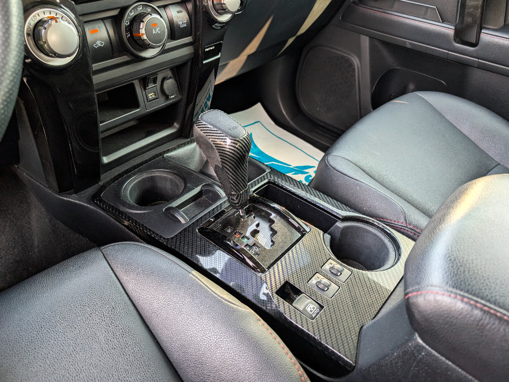 Used 2020 Toyota 4Runner Venture w/ Moonroof Package AWD/4WD image 22