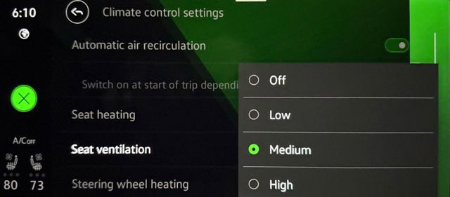 Used 2024 Volkswagen Golf R image 41