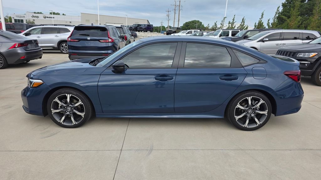 Used 2026 Honda Civic Sport Touring image 2